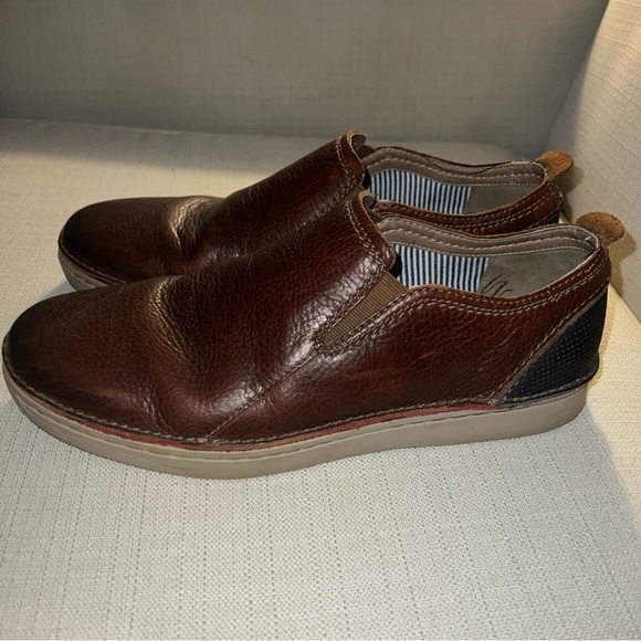 Clarks Kitna Brown/Navy Easy Slip-On Leather Size 12M main image 3